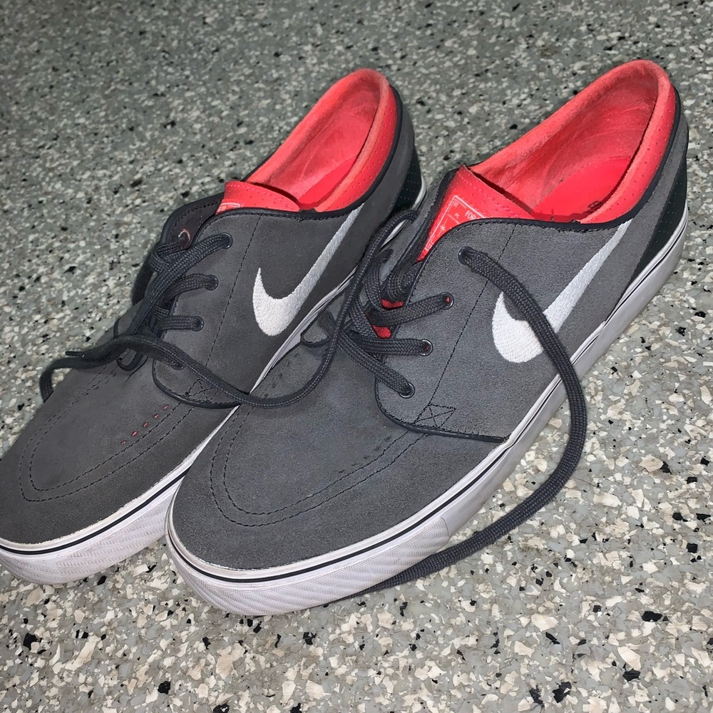 Nike Janoski men’s 12 salmon/grey